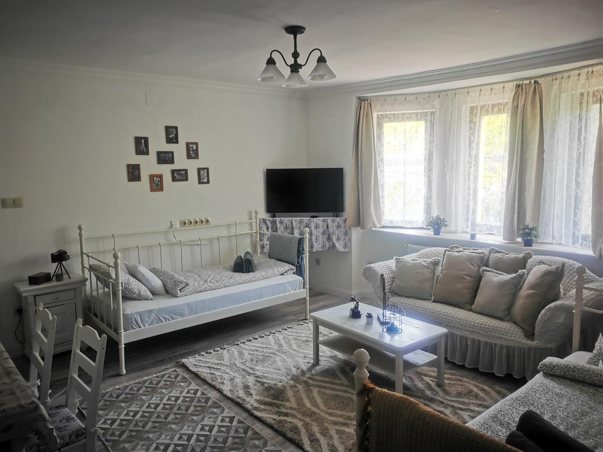 Kuria Apartman Budapest With Free Parking Bagian luar foto