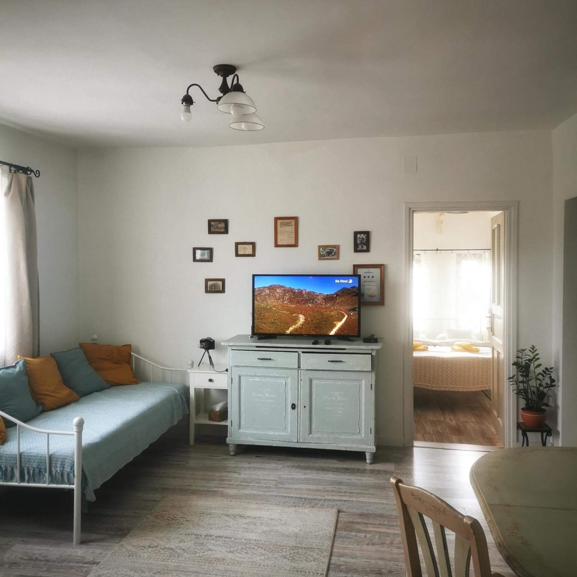 Kuria Apartman Budapest With Free Parking Bagian luar foto